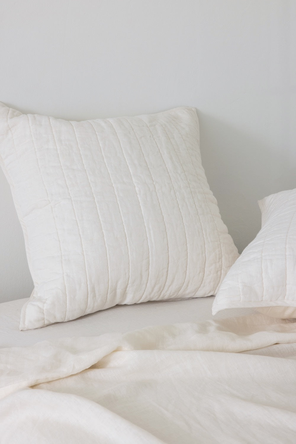 Kapok vs Polyester: Which Pillow Fill Lasts Longer?
