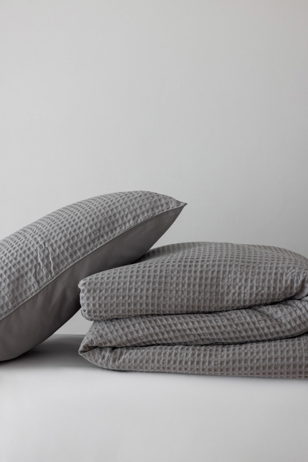 Cotton Duvet Cover Guide: Weave, Weight and Feel Explained