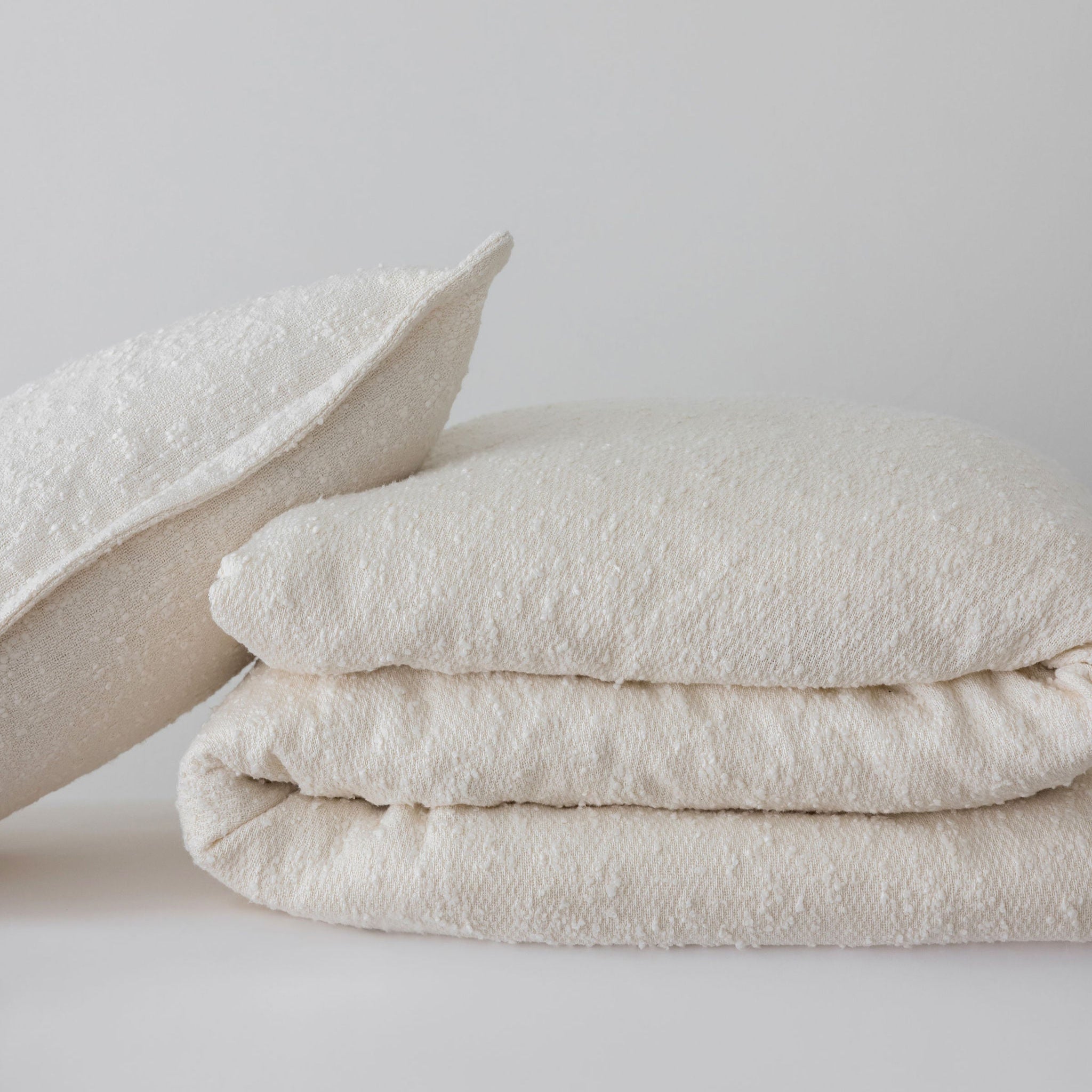 Sierra Dreams organic boucle duvet cover set in Natural